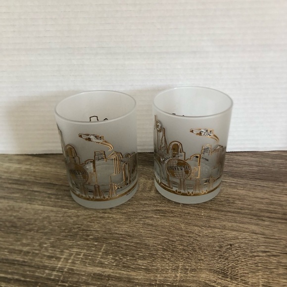 Vtg 90s Universal Studios Park Frosted Rocks Glasses - Picture 7 of 12